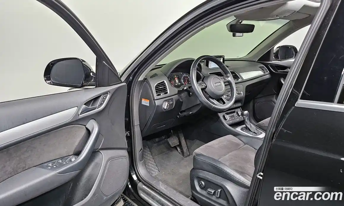 Audi Q3 2016 2.0 гидро в Москве № 1404333, фото 10