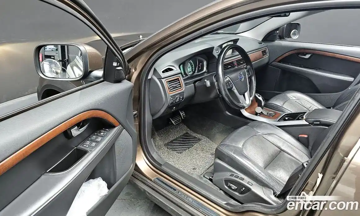 Volvo XC70 2013 2.4 гидро в Москве № 1404765, фото 12