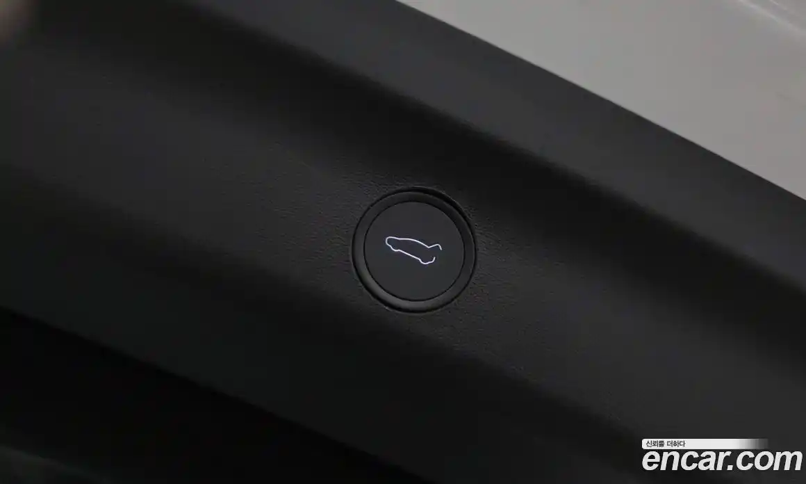 Tesla Model Y 2024 0.2 гидро в Москве № 1405366, фото 15