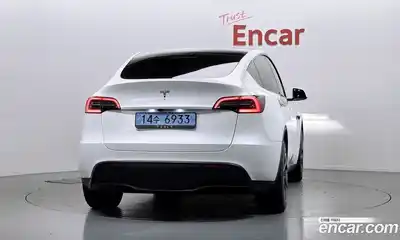 Tesla Model Y 2024 0.2 гидро в Москве № 1405366, миниатюра 4