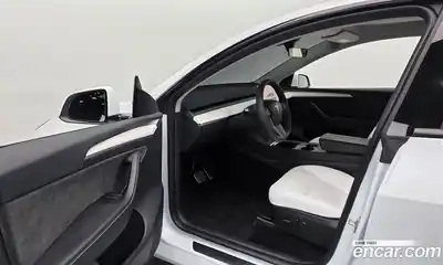 Tesla Model Y 2024 0.2 гидро в Москве № 1405366, миниатюра 10