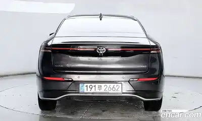 Toyota Crown 2023 2.5 гидро в Москве № 1405996, миниатюра 4