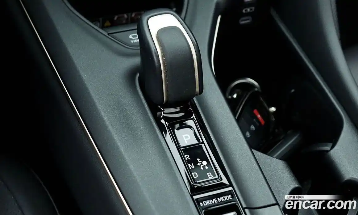 Toyota Crown 2023 2.5 гидро в Москве № 1405996, фото 9