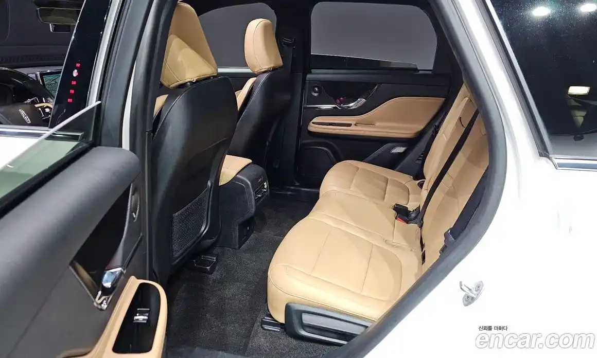 Lincoln Corsair 2022 2.0 гидро в Москве № 1406297, фото 16