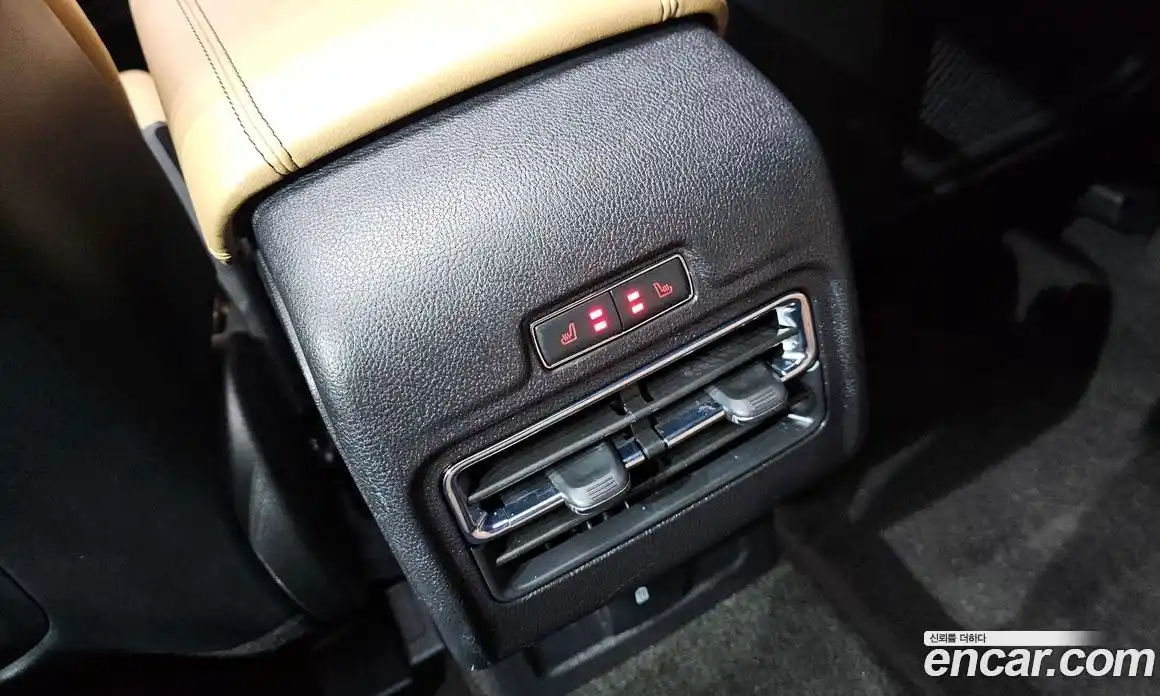 Lincoln Corsair 2022 2.0 гидро в Москве № 1406297, фото 17