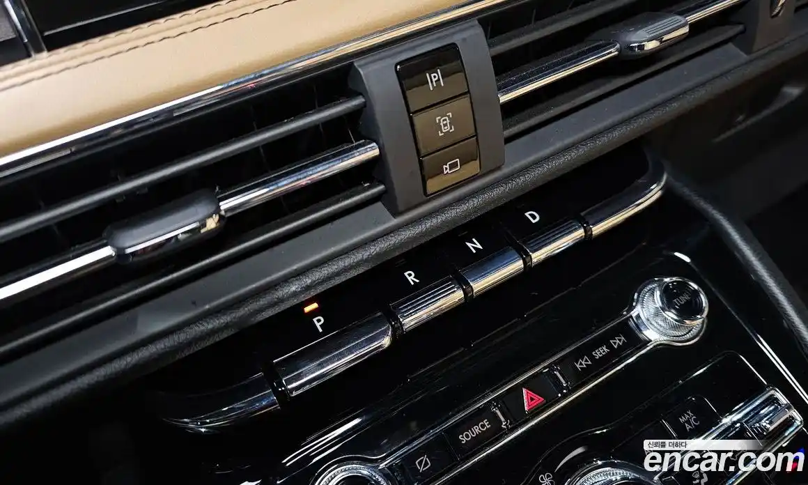 Lincoln Corsair 2022 2.0 гидро в Москве № 1406297, фото 9