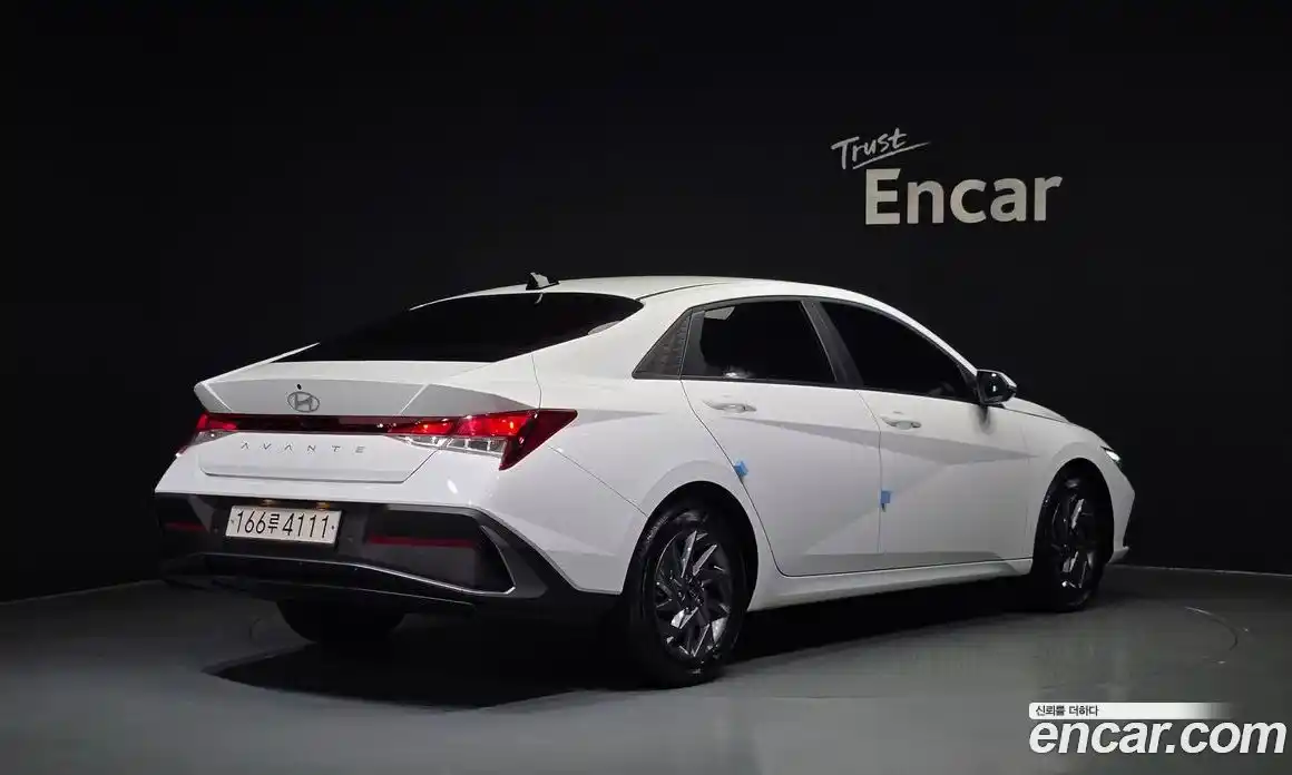 Hyundai Avante 2025 1.6 Автомат в Москве № 1416852, фото 2