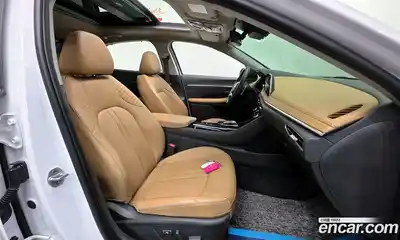 Hyundai Sonata 2023 2.0 гидро в Москве № 1417192, миниатюра 10