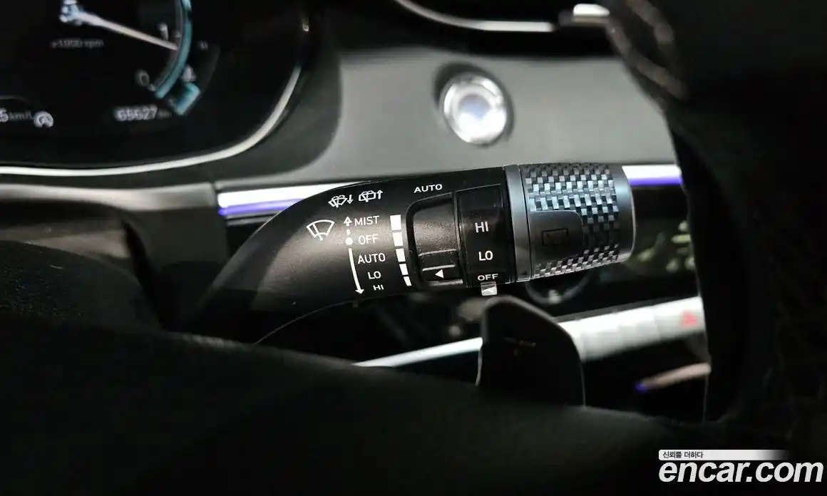 Genesis GV70 2021 2.2 Автомат в Москве № 1418457, фото 15