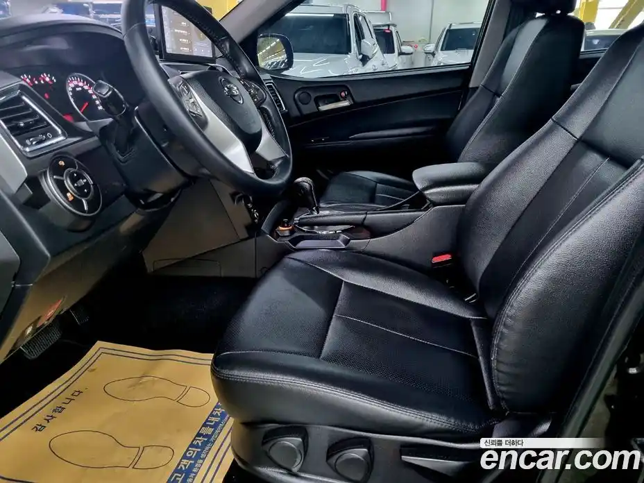 SsangYong Korando 2016 2.2 Автомат в Москве № 1419448, фото 17