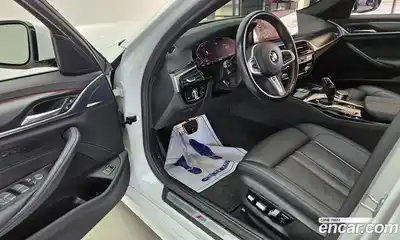 BMW 5-Series 2022 2.0 гидро в Москве № 1420756, миниатюра 10