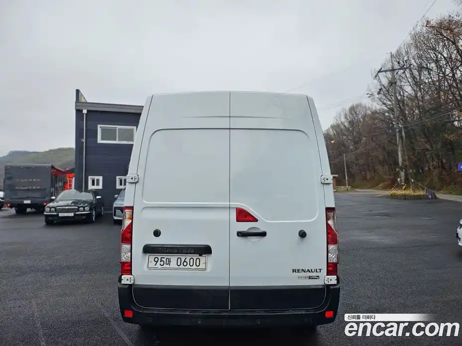 Renault Master 2019 2.3 механика в Москве № 1421274, фото 4