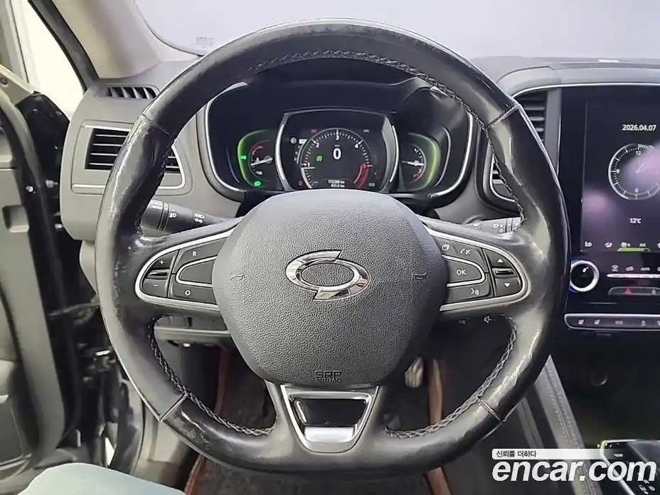 Renault QM6 2017 2.0 гидро в Москве № 1421453, фото 9