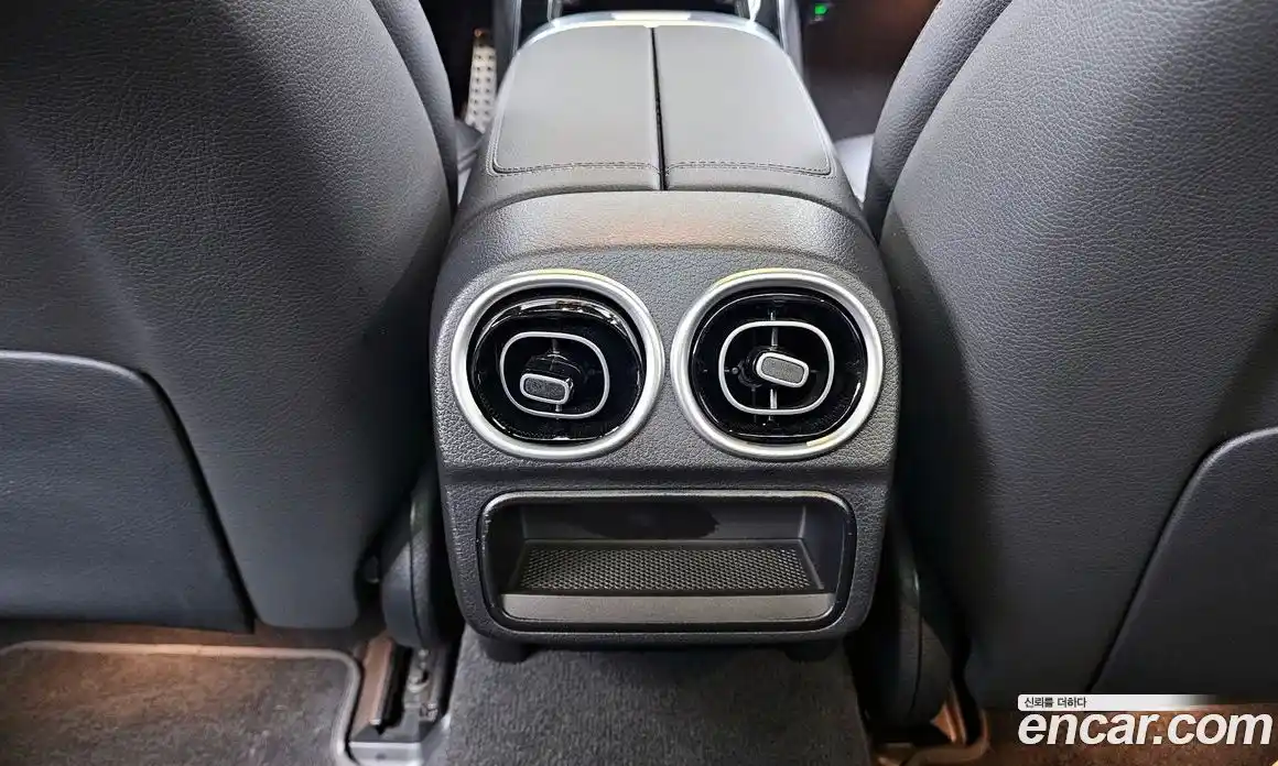 Mercedes-Benz C-Class 2024 2.0 гидро в Москве № 1421598, фото 19