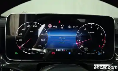 Mercedes-Benz C-Class 2024 2.0 гидро в Москве № 1421598, миниатюра 8