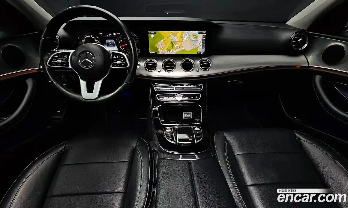 Mercedes-Benz E-Class 2018 2.0 гидро в Москве № 1422000, фото 7