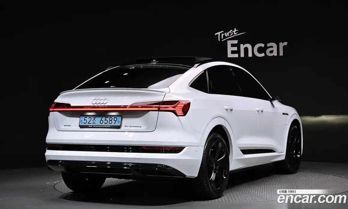 Audi e-tron 2021 0.2 гидро в Москве № 1422487, фото 3