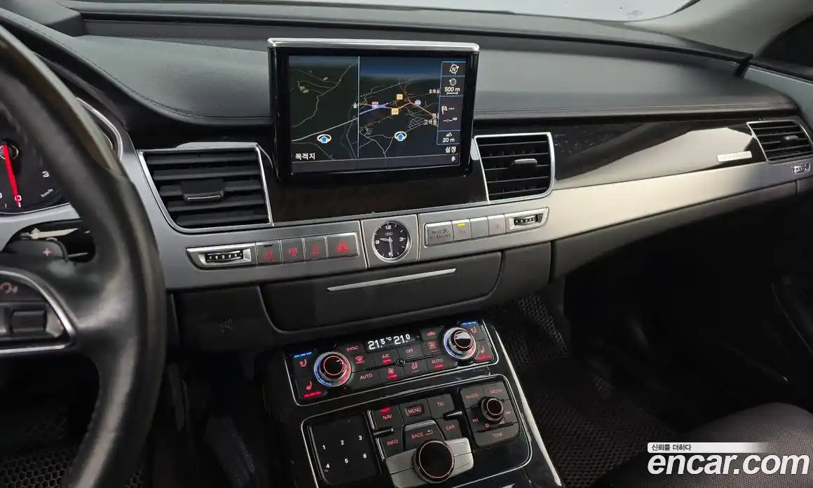 Audi A8 2015 4.0 гидро в Москве № 1422678, фото 14
