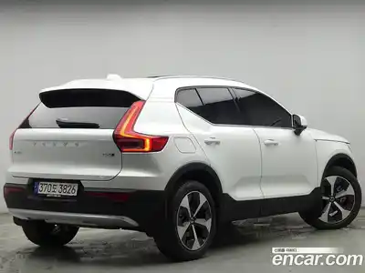 Volvo XC40 2024 2.0 гидро в Москве № 1422829, миниатюра 4