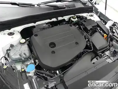 Volvo XC40 2024 2.0 гидро в Москве № 1422829, миниатюра 6