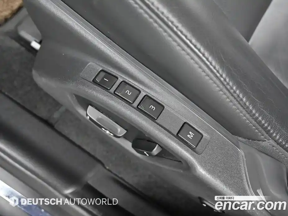 Volvo XC60 2015 2.0 гидро в Москве № 1422965, фото 16