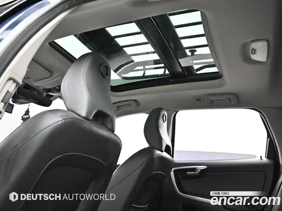 Volvo XC60 2015 2.0 гидро в Москве № 1422965, фото 19