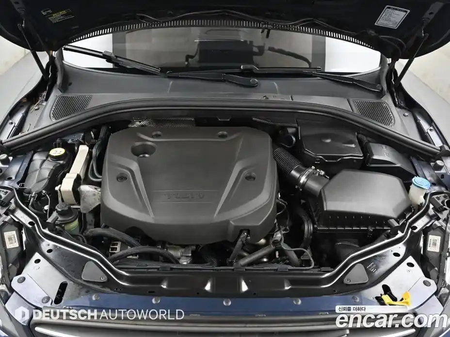 Volvo XC60 2015 2.0 гидро в Москве № 1422965, фото 6