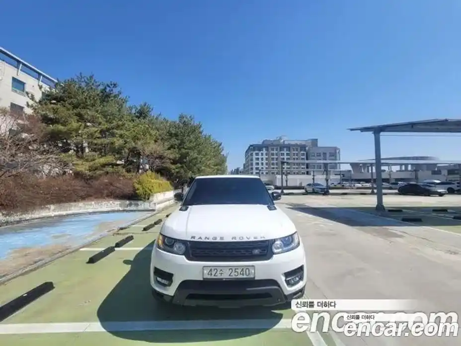 Land Rover Range-Rover Sport 2015 3.0 гидро в Москве № 1423429, фото 16
