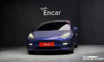 Tesla Model 3 2022 0.2 гидро в Москве № 1423816, миниатюра 3