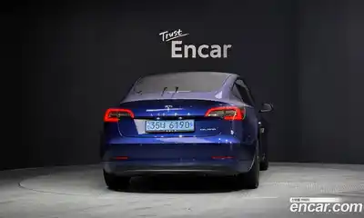 Tesla Model 3 2022 0.2 гидро в Москве № 1423816, миниатюра 4