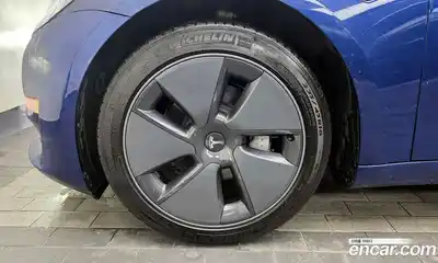 Tesla Model 3 2022 0.2 гидро в Москве № 1423816, миниатюра 5