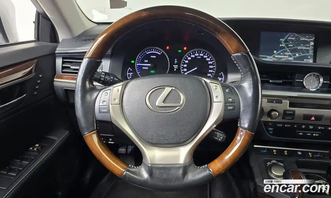 Lexus ES 2015 2.5 гидро в Москве № 1424045, фото 12