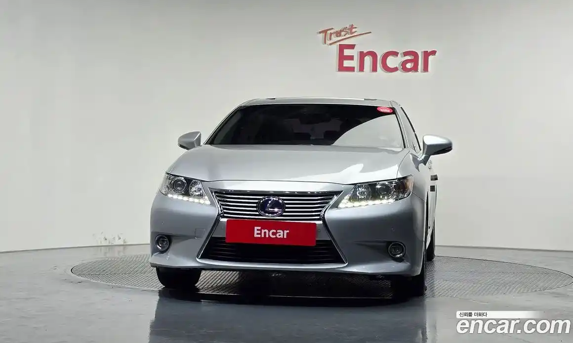 Lexus ES 2015 2.5 гидро в Москве № 1424045, фото 3