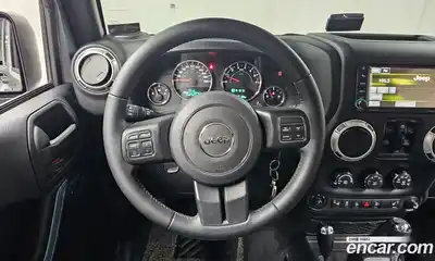 Jeep Wrangler 2017 3.6 гидро в Москве № 1424333, миниатюра 12
