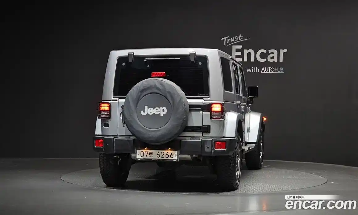 Jeep Wrangler 2017 3.6 гидро в Москве № 1424333, фото 4