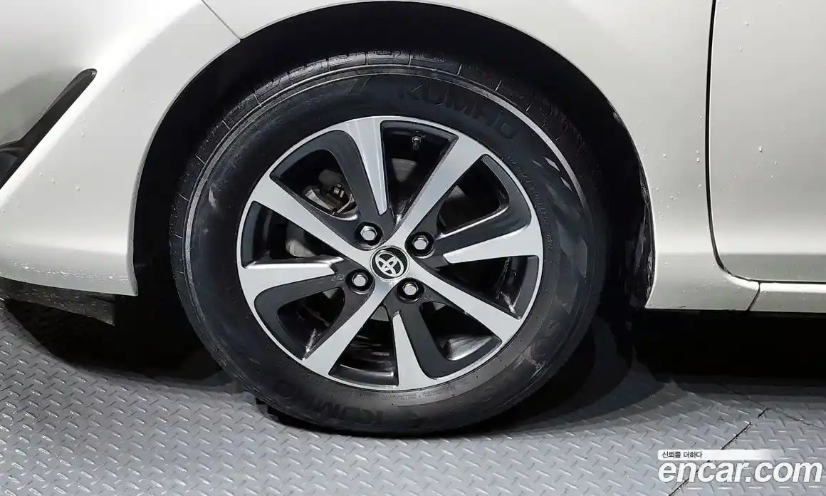 Toyota Prius 2018 1.5 гидро в Москве № 1424519, фото 5