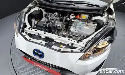 Toyota Prius 2018 1.5 гидро в Москве № 1424519, миниатюра 6