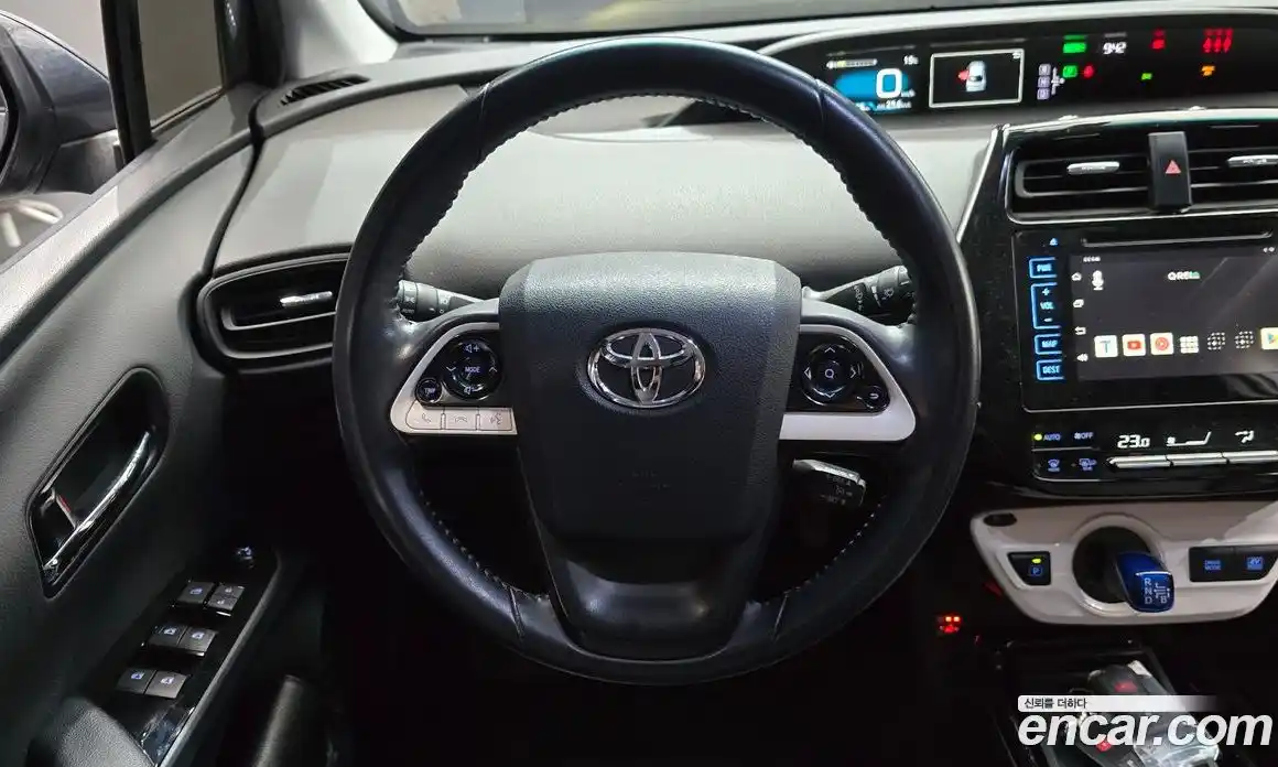 Toyota Prius 2018 1.8 гидро в Москве № 1424541, фото 13