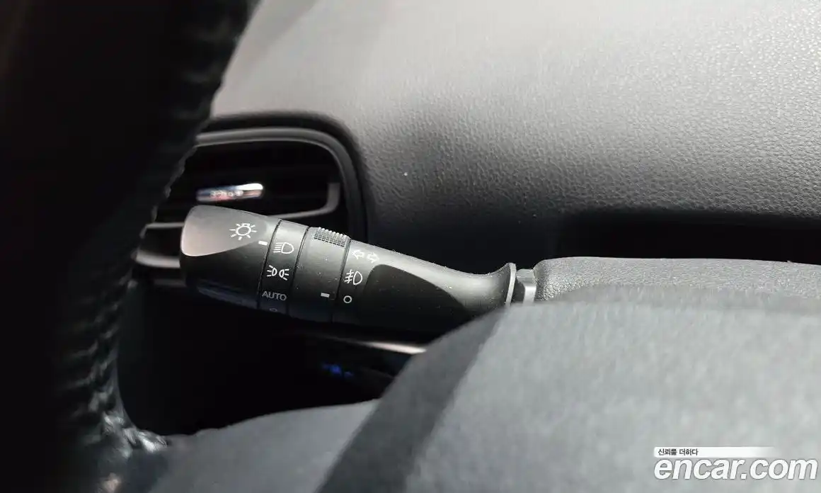 Toyota Prius 2018 1.8 гидро в Москве № 1424541, фото 16