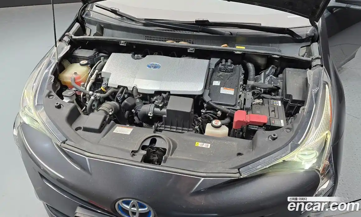Toyota Prius 2018 1.8 гидро в Москве № 1424541, фото 6
