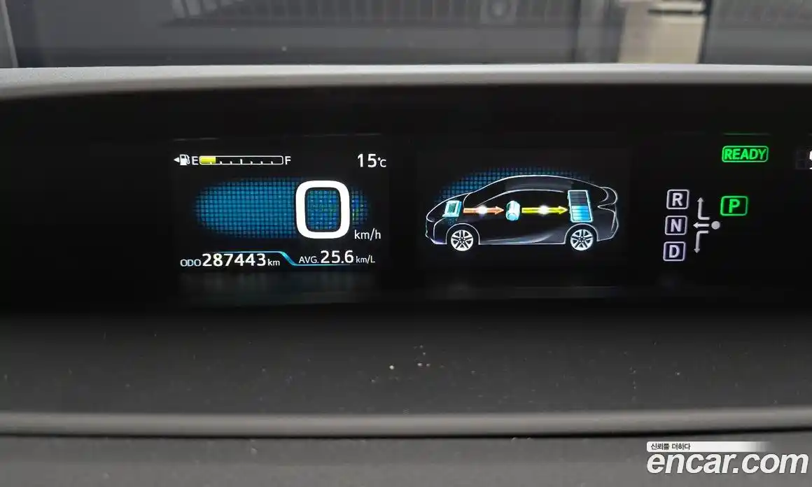 Toyota Prius 2018 1.8 гидро в Москве № 1424541, фото 8