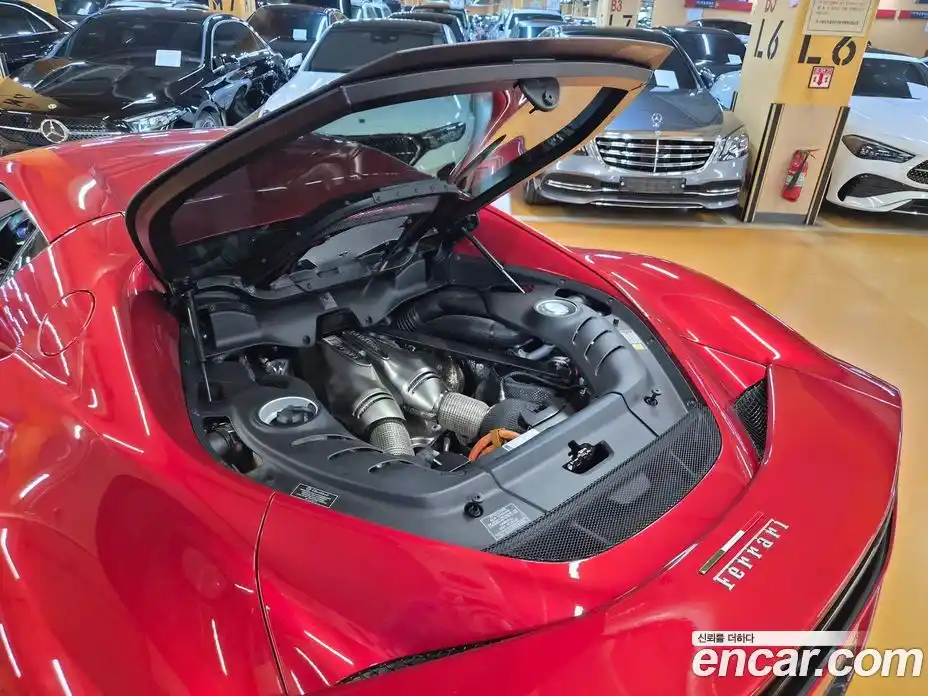 Ferrari 296 2024 3.0 гидро в Москве № 1424898, фото 15