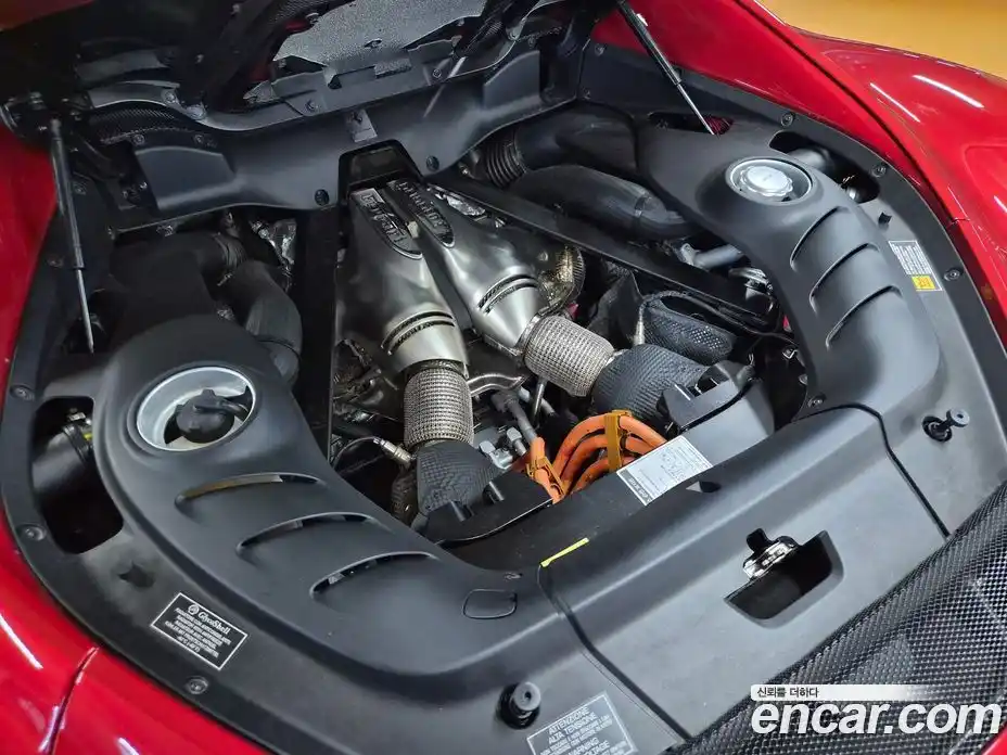 Ferrari 296 2024 3.0 гидро в Москве № 1424898, фото 16