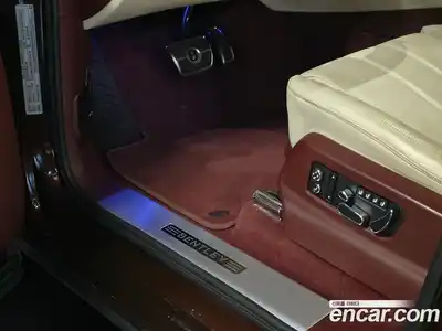 Bentley Bentayga 2021 4.0 гидро в Москве № 1424948, миниатюра 10