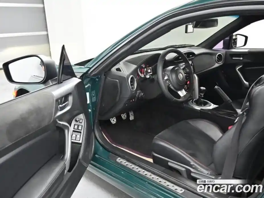 Toyota 86 2016 2.0 механика в Москве № 170329, фото 11