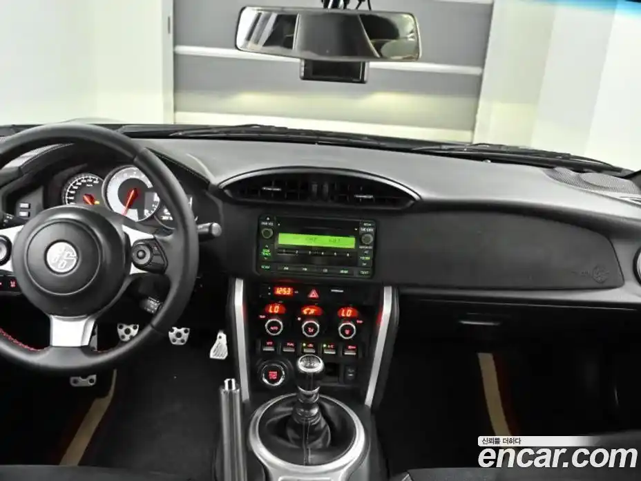 Toyota 86 2016 2.0 механика в Москве № 170329, фото 7