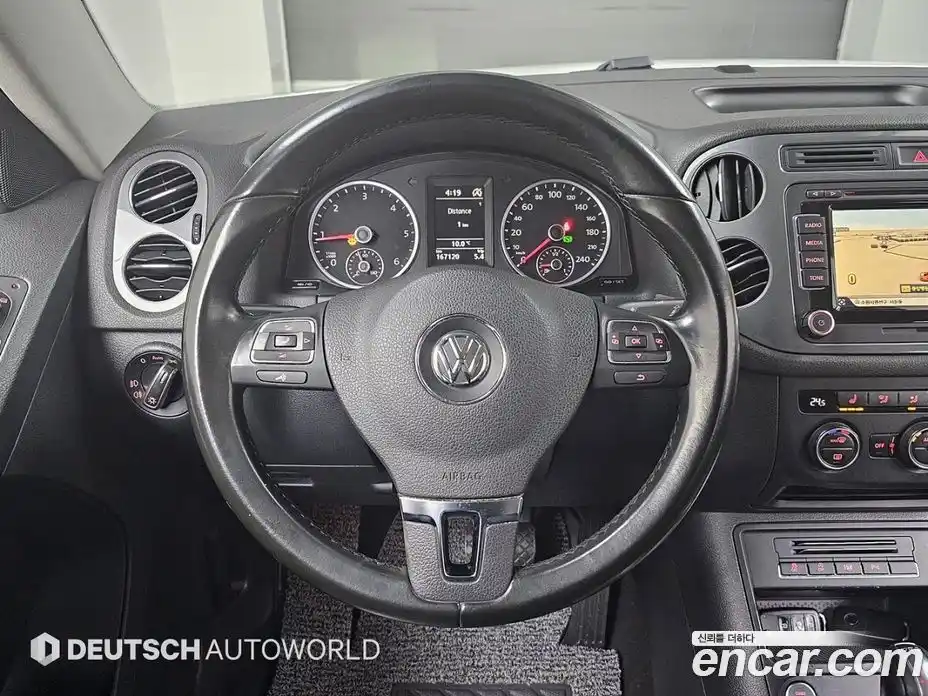 Volkswagen Tiguan 2015 2.0 гидро в Москве № 199313, фото 13