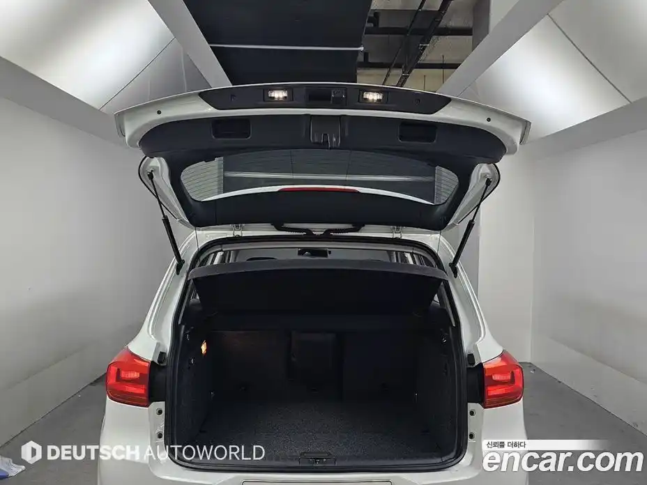Volkswagen Tiguan 2015 2.0 гидро в Москве № 199313, фото 20