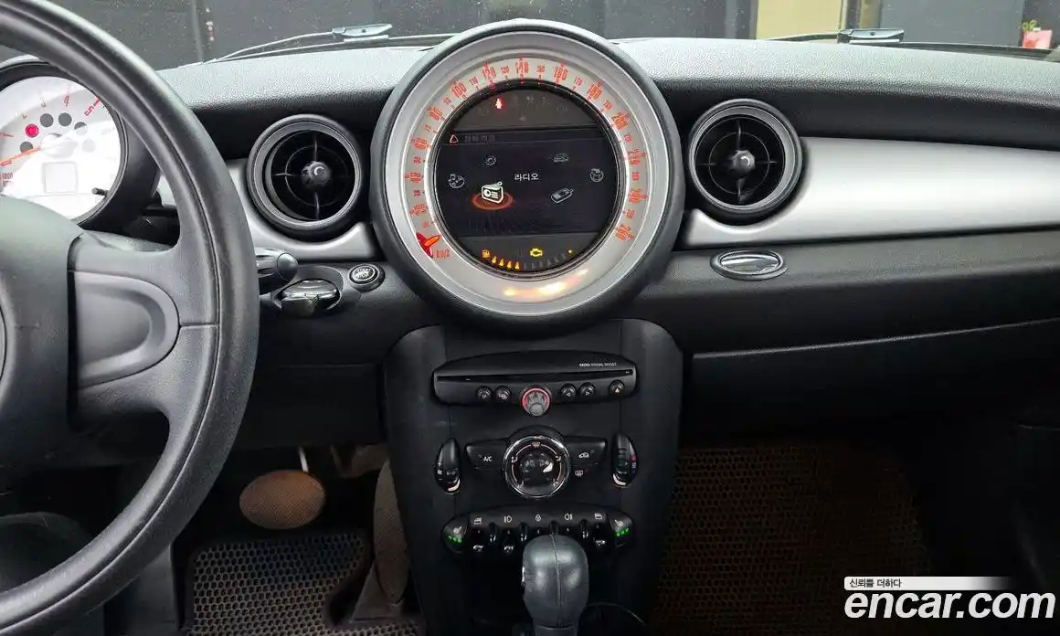 Mini Cooper 2013 2.0 гидро в Москве № 214387, фото 14