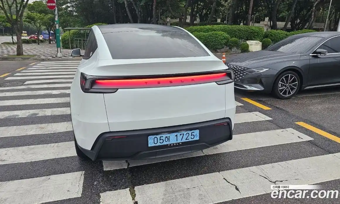 Tesla Model Y 2025 гидро в Москве № 214442, фото 5